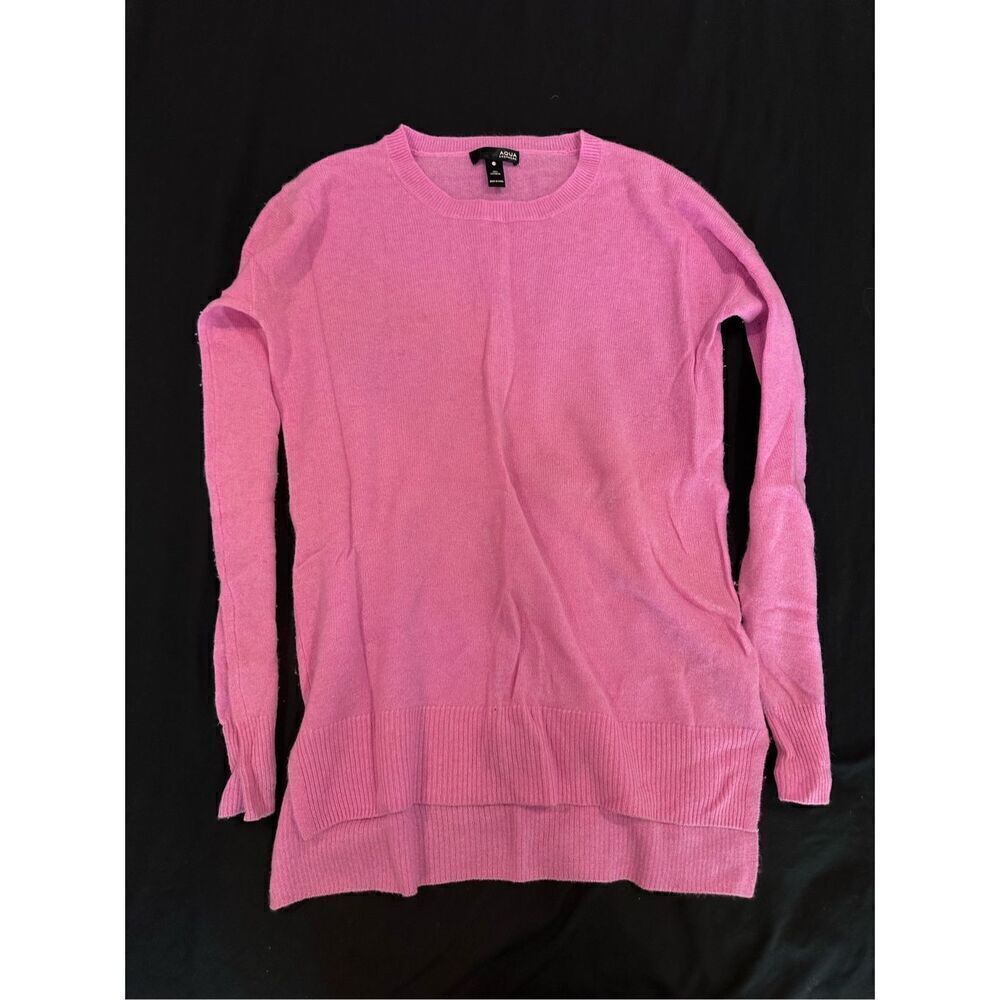 Aqua size XS women’s pink sweater